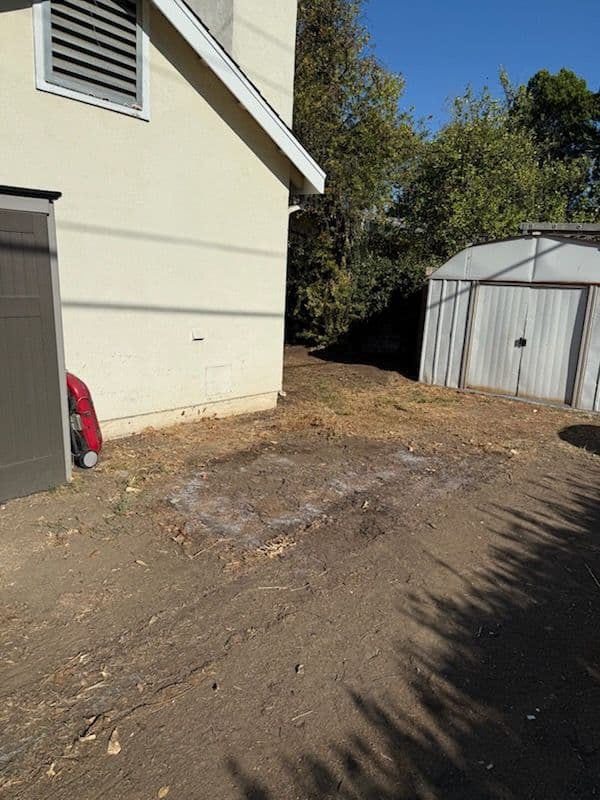 Project Expert Construction Debris Removal in West Hills image