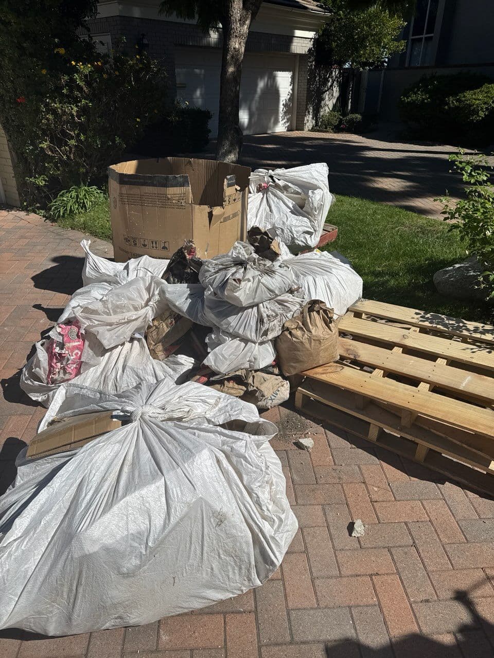 Project Efficient Construction Debris Removal in Hidden Hills image