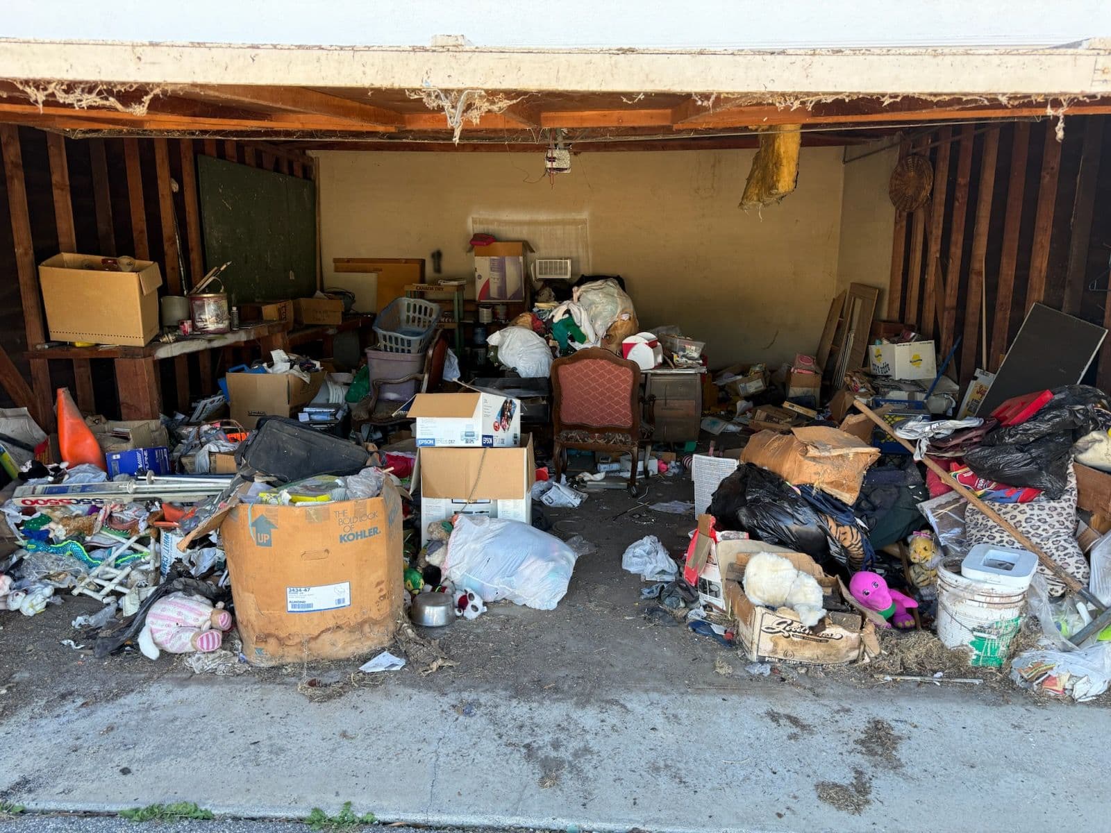 Project Garage Transformation in West Hills image